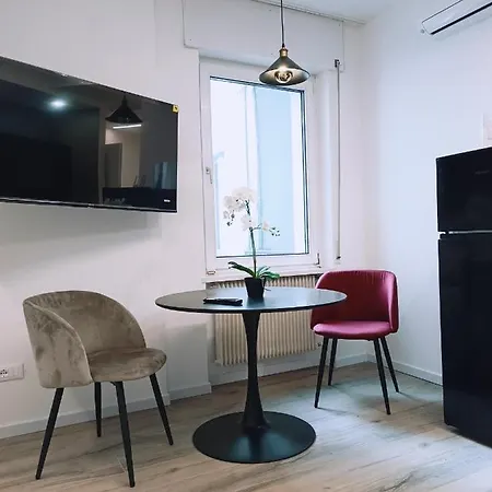 Teatro Apartment *